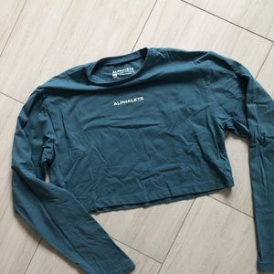 Alphalete Lifestyle Long-Sleeve Crop